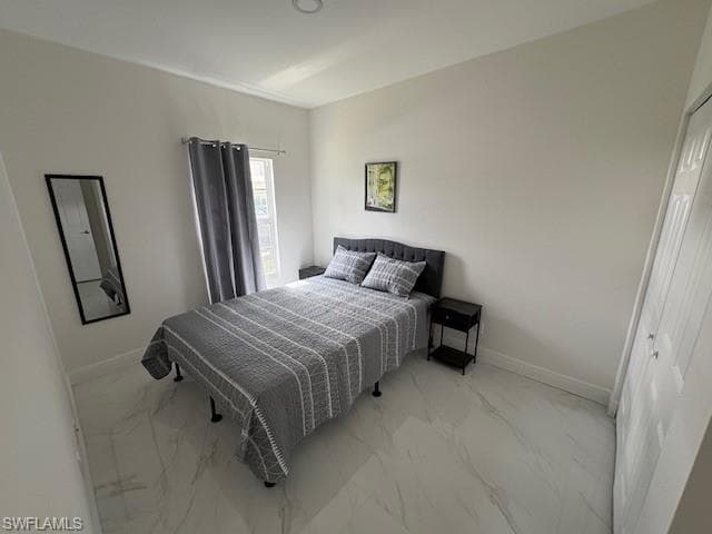 6101 Lake Front DR-12