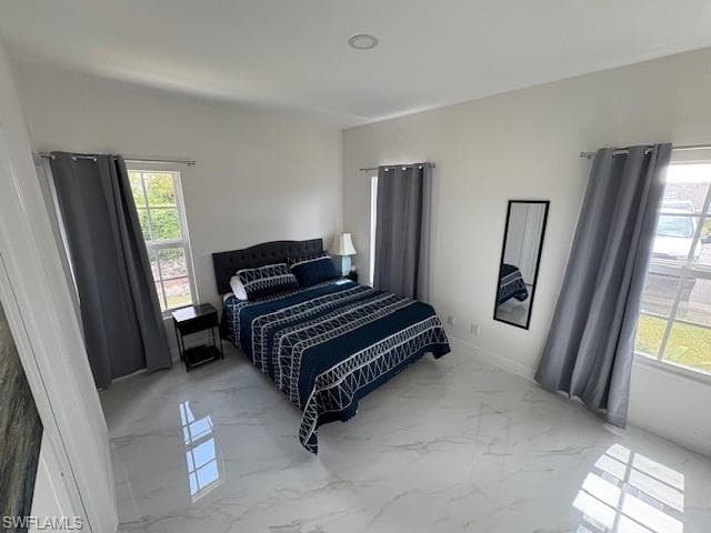 6101 Lake Front DR-9