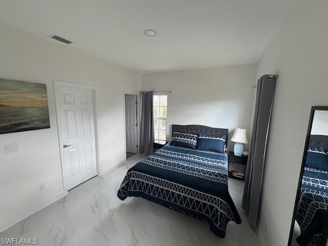 6101 Lake Front DR-10