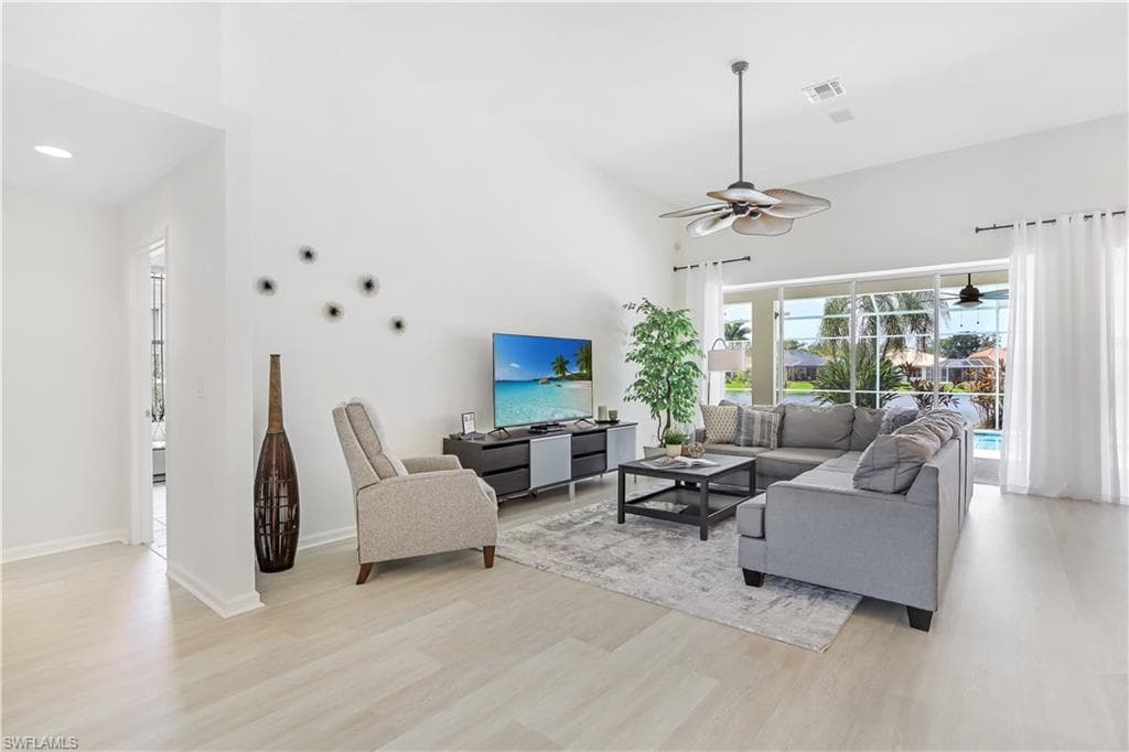 7699 Groves RD-7