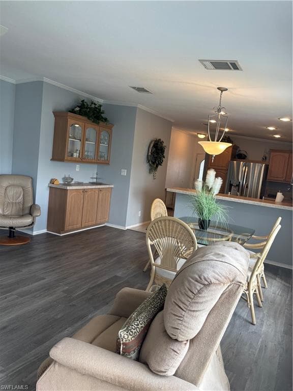 12 Aquamarine AVE 12Q-27