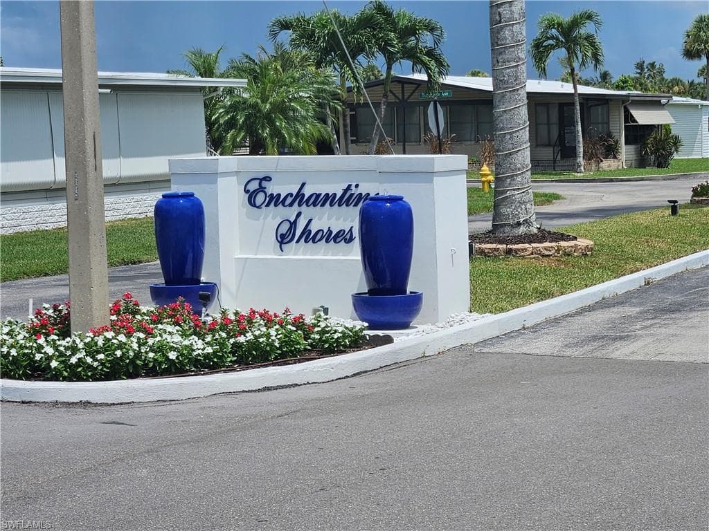 12 Aquamarine AVE 12Q-47