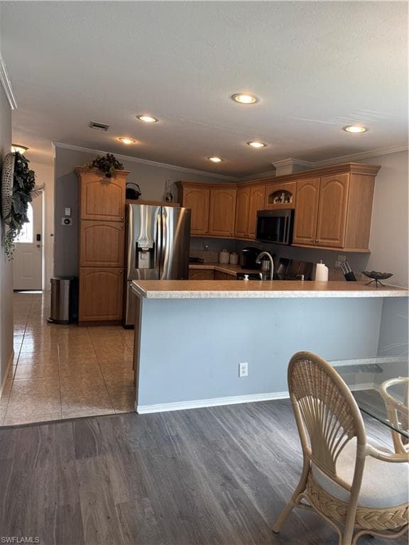 12 Aquamarine AVE 12Q-16