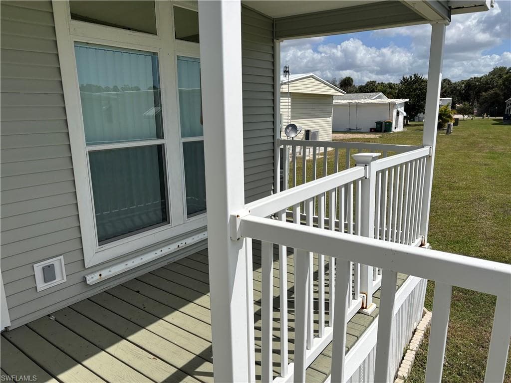 12 Aquamarine AVE 12Q-10