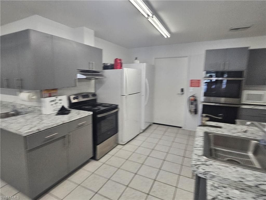 12 Aquamarine AVE 12Q-41