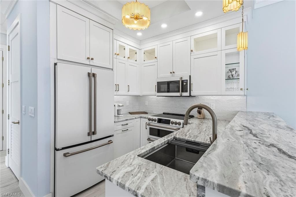 1395 Curlew AVE 1-12