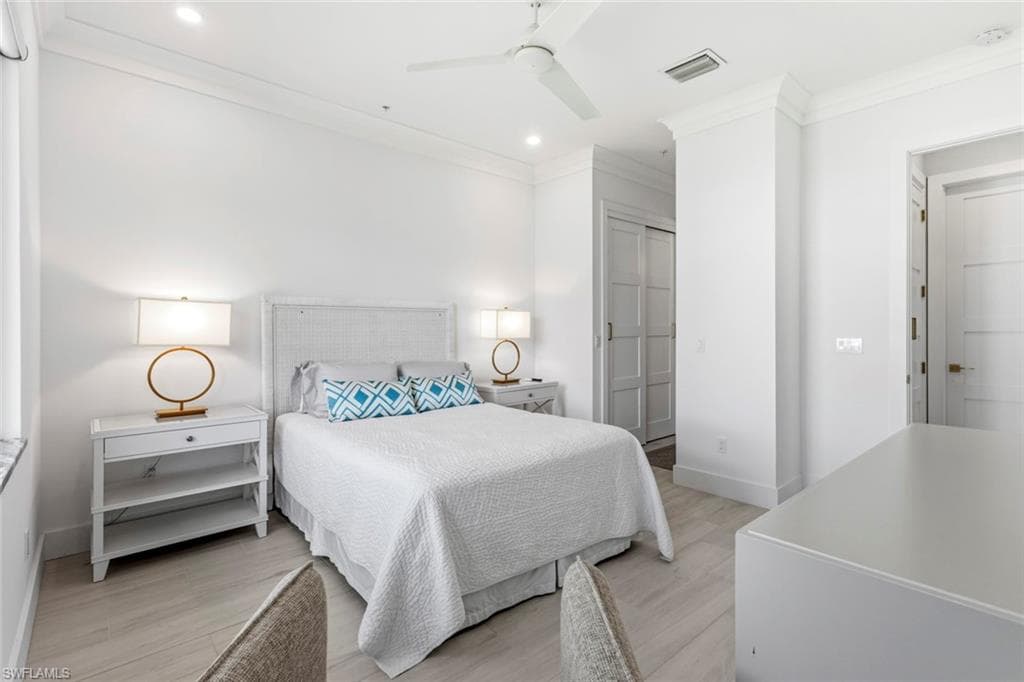 1395 Curlew AVE 1-22
