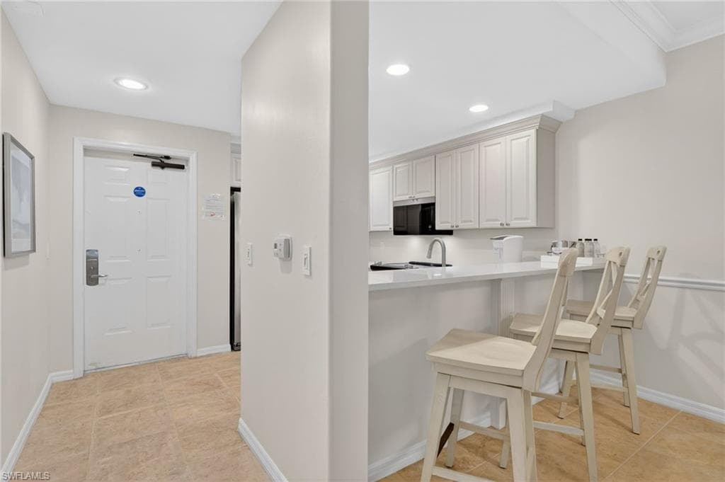 221 9th ST S 114-15