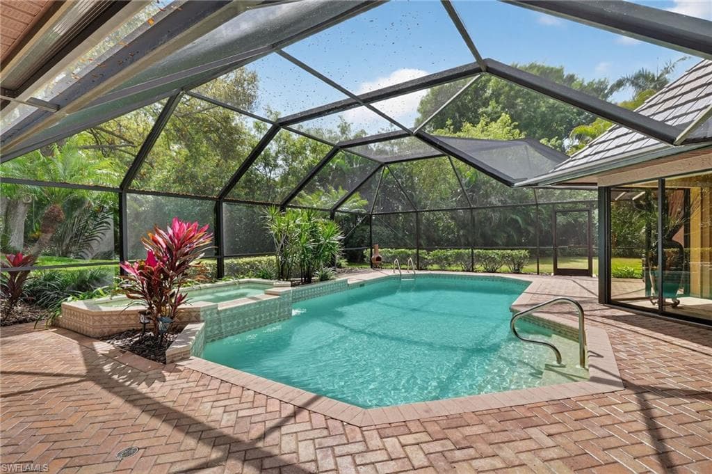 812 Pine Creek LN-6