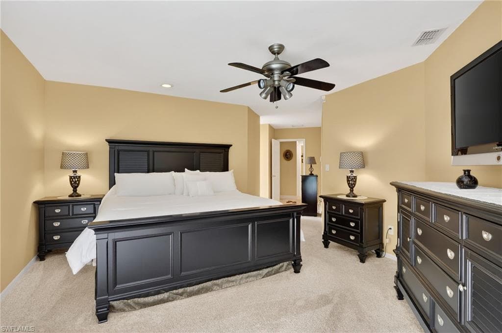 812 Pine Creek LN-12