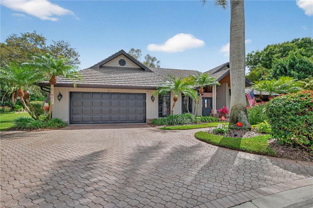 812 Pine Creek LN-40