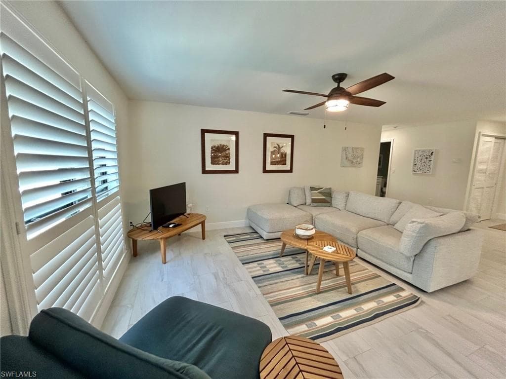 5117 Sea Bell RD E104-6