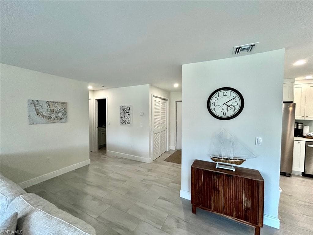 5117 Sea Bell RD E104-14