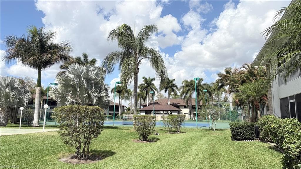 59 Camelot Gardens BLVD 110-20