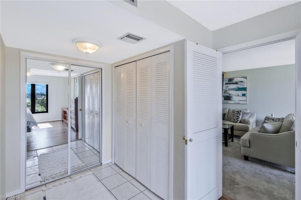 4280 SE 20th PL 703-20