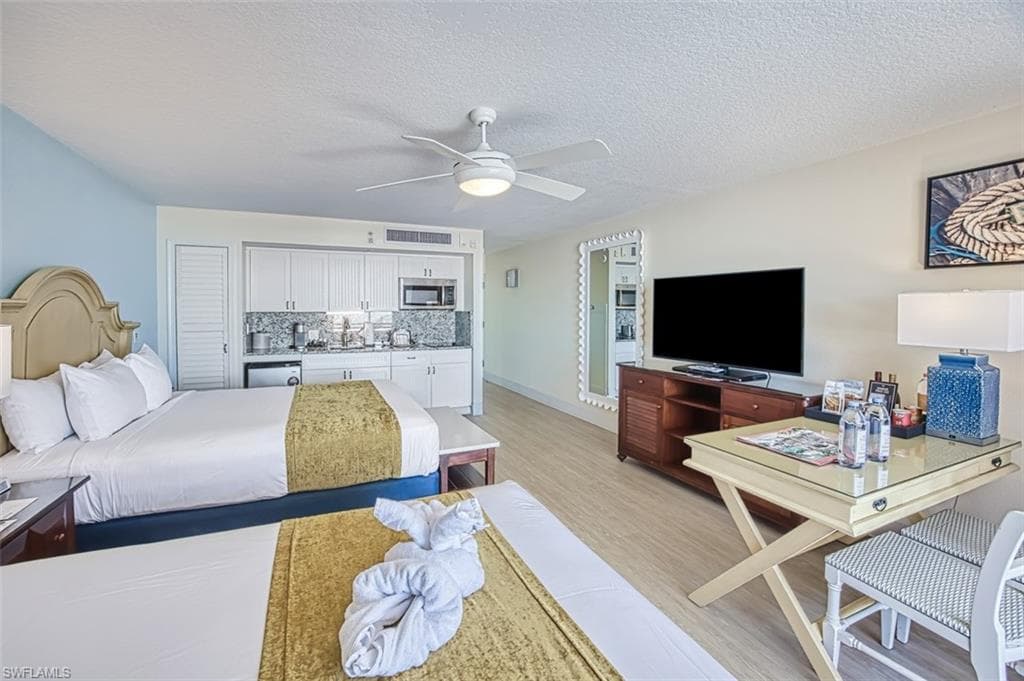 140 Estero BLVD 2104-14