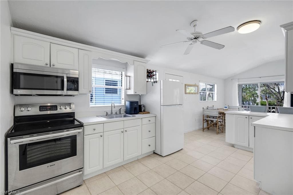 746 Cardium ST-11