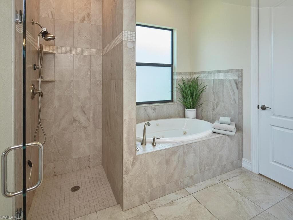 1119 Ridge ST-13