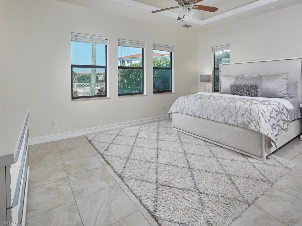 1119 Ridge ST-12