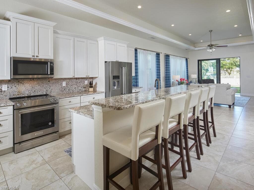1119 Ridge ST-1