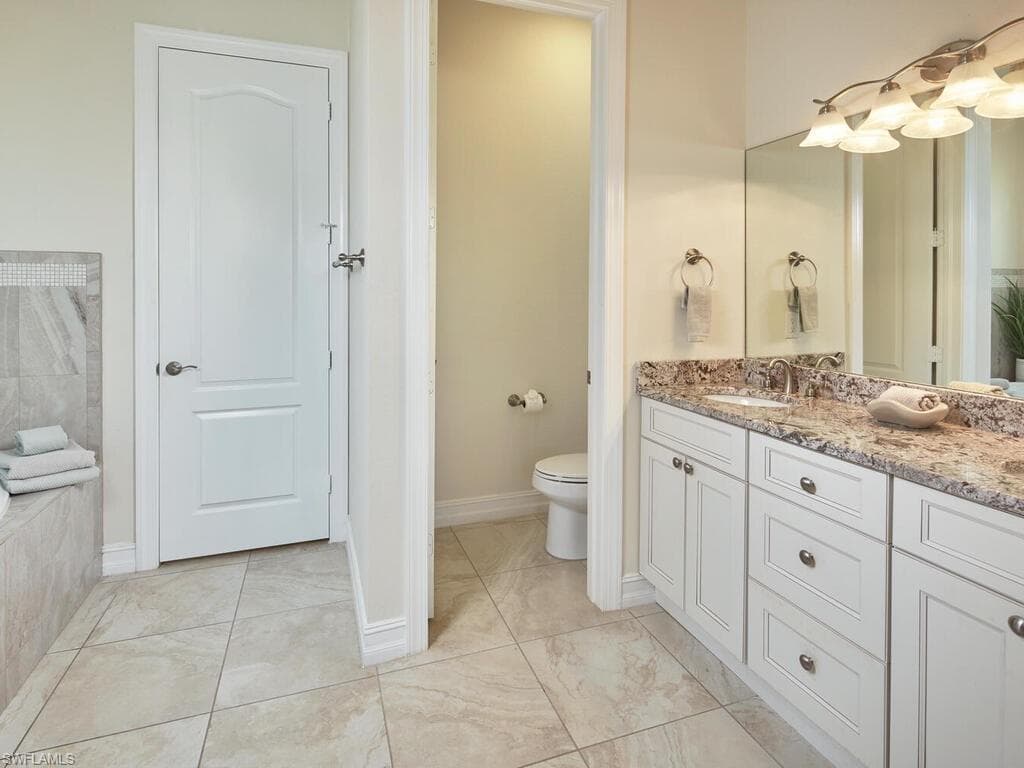1119 Ridge ST-15