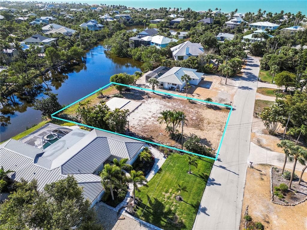 1016 Fish Crow RD-2