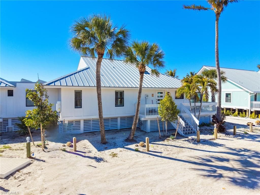 19 Beach Homes-6