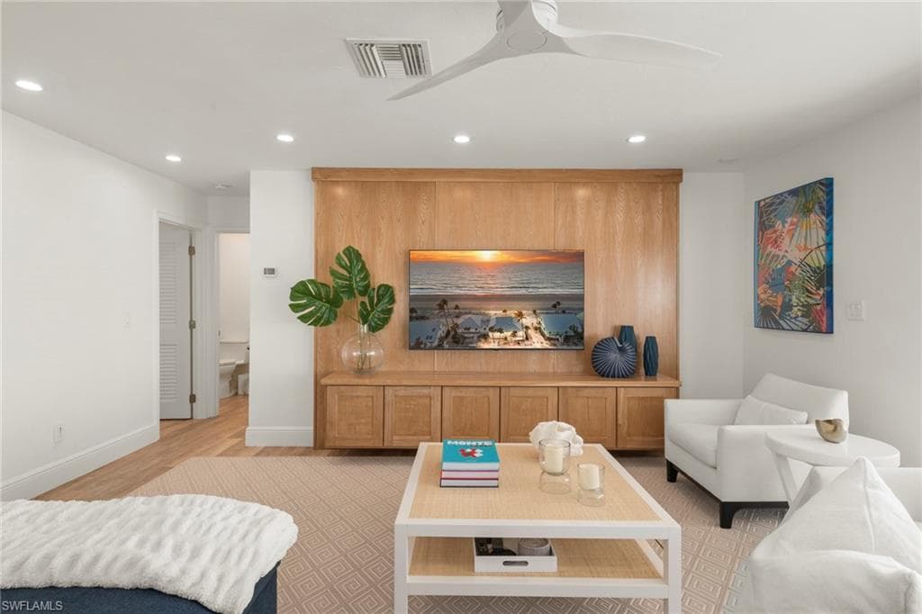 19 Beach Homes-19