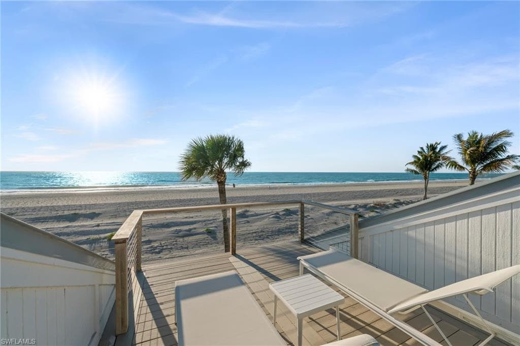 19 Beach Homes-40
