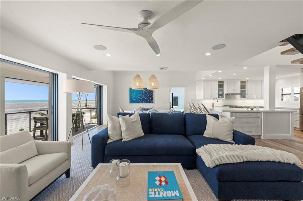 19 Beach Homes-17