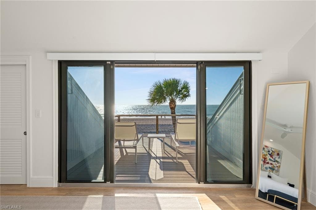 19 Beach Homes-39