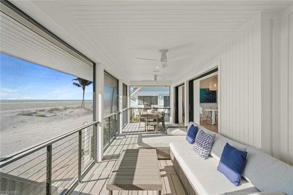 19 Beach Homes-24