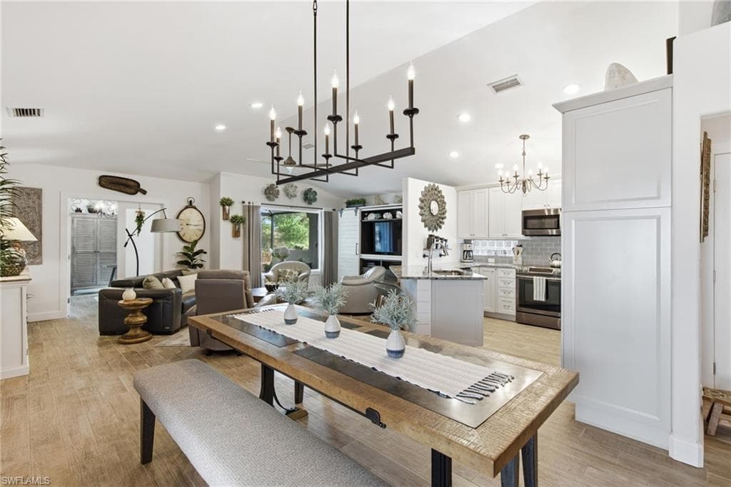 9455 Palm Island CIR-7