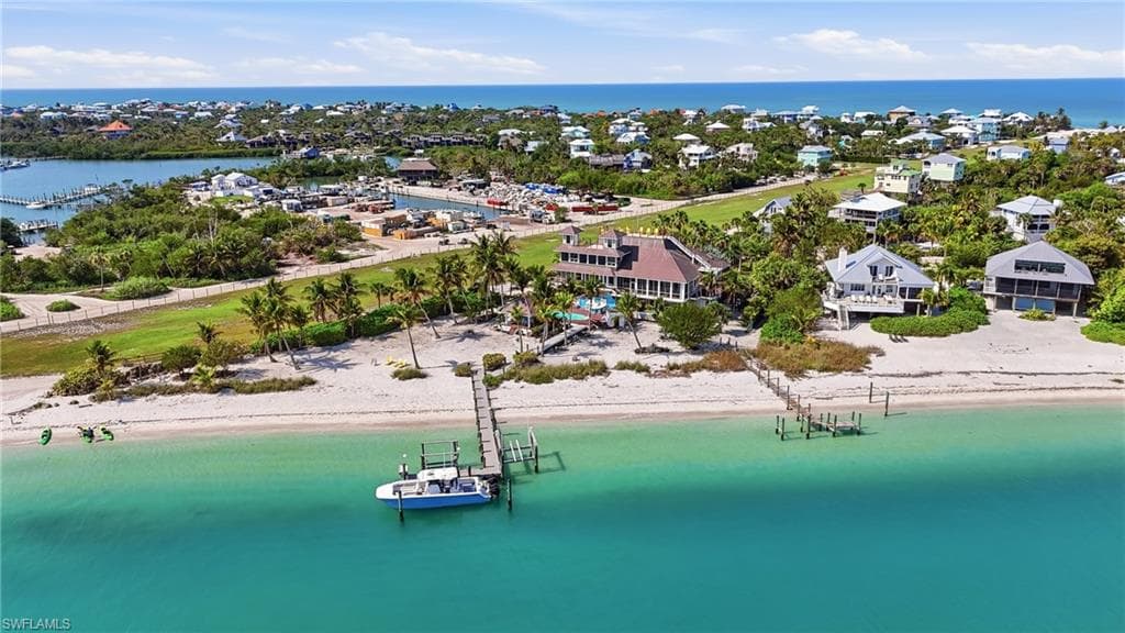 211 Kingfisher DR-42