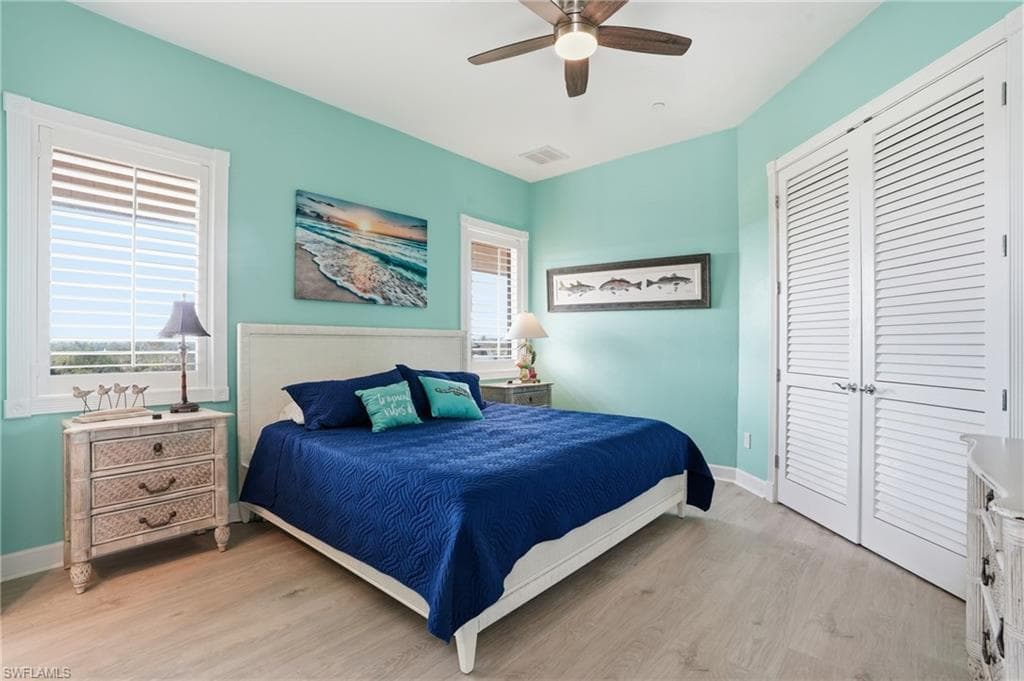 211 Kingfisher DR-22