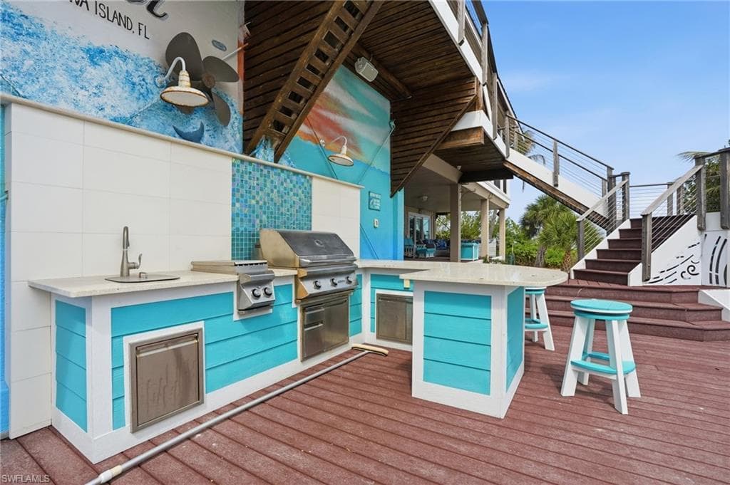 211 Kingfisher DR-32