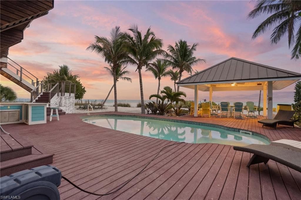 211 Kingfisher DR-34