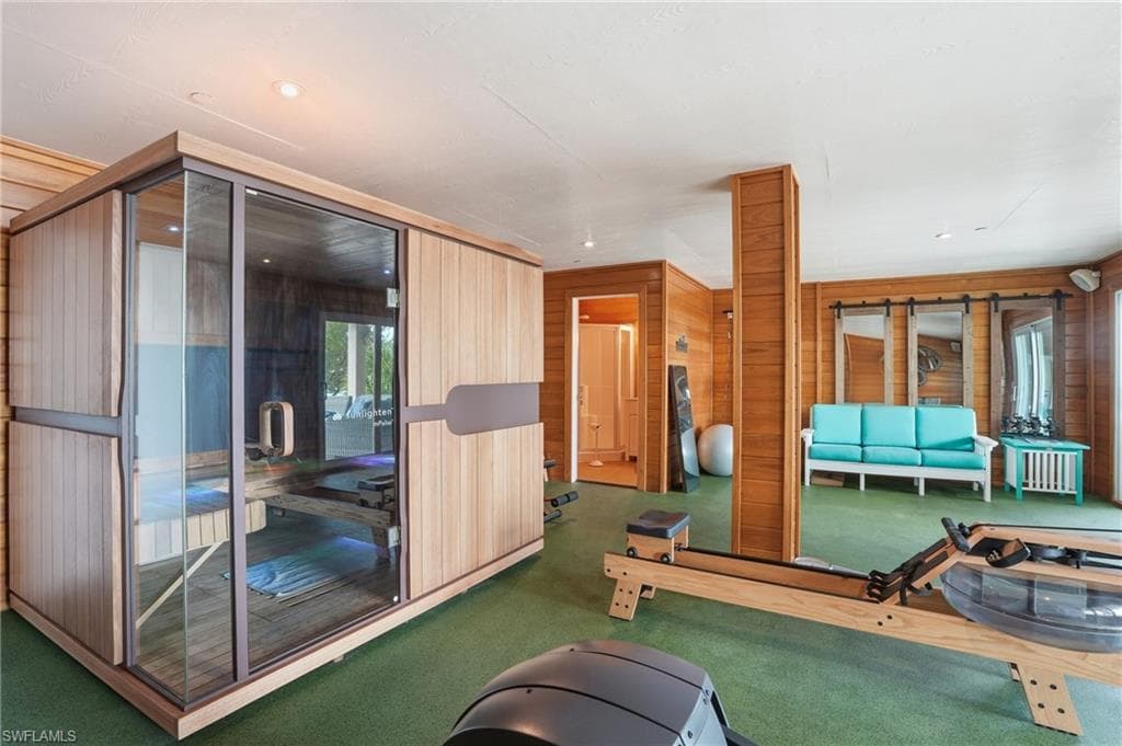 211 Kingfisher DR-29