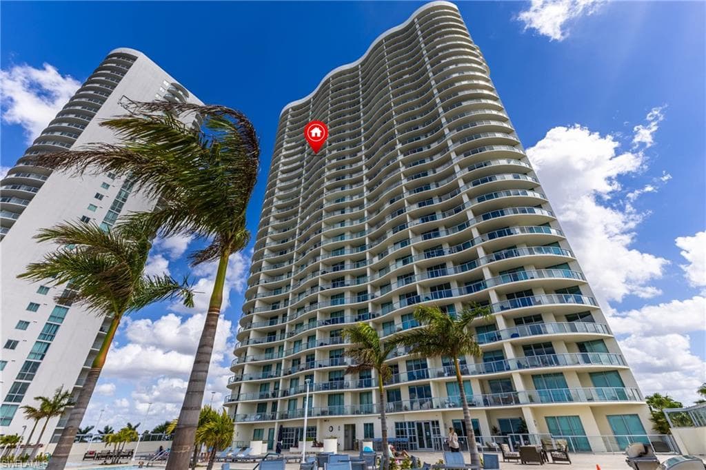 3000 Oasis Grand BLVD 2405-50