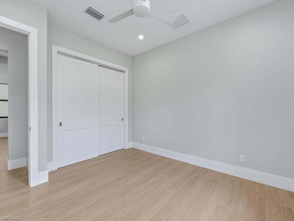 67 Willowick DR-21