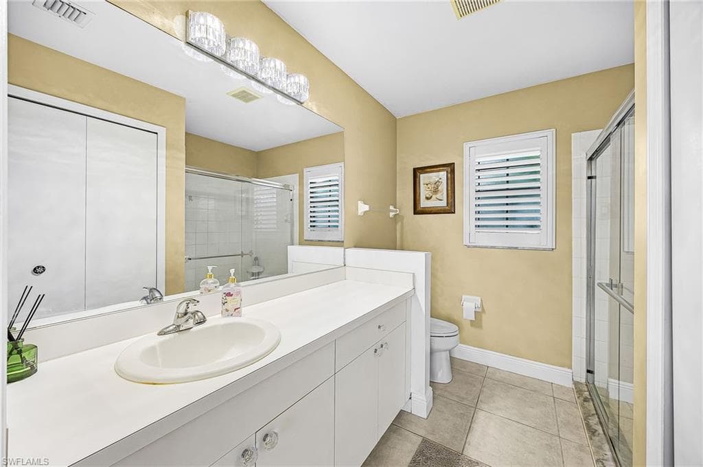 15552 Horseshoe LN-17