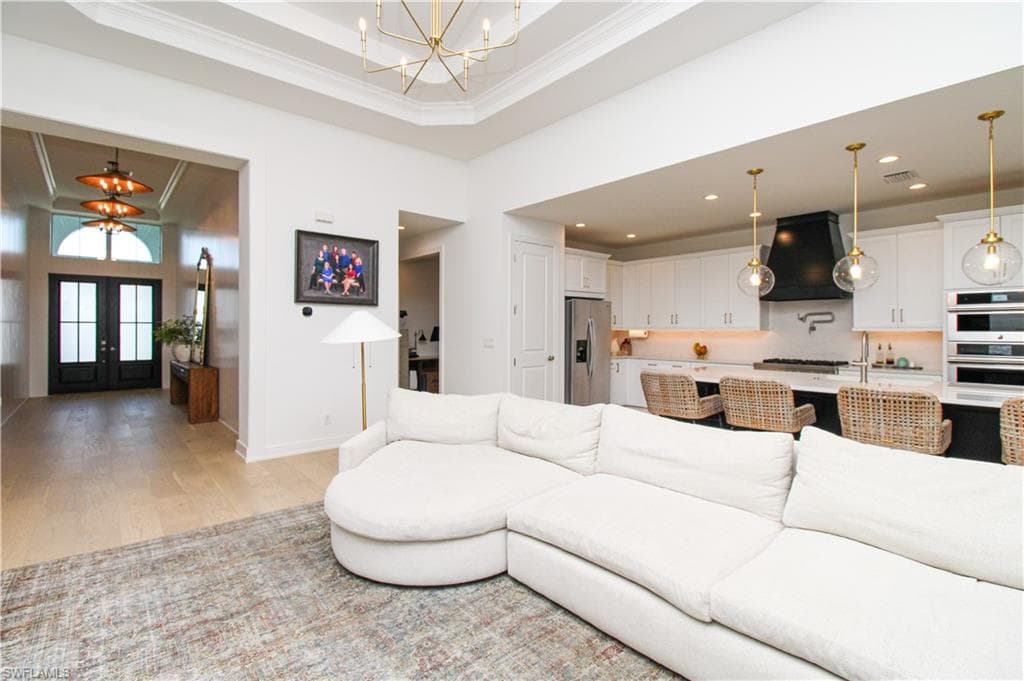 9241 Cayman DR-23