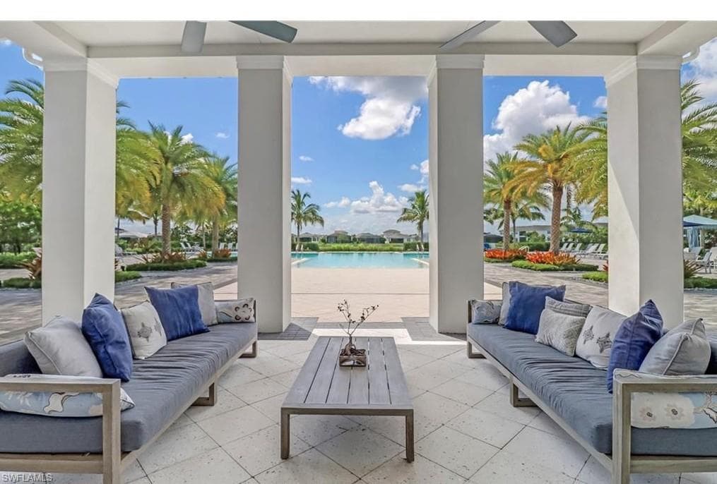 9241 Cayman DR-43