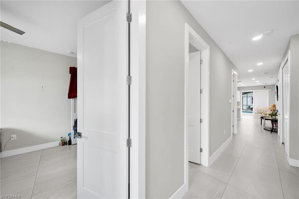 26951 N RIVERSIDE DR-7
