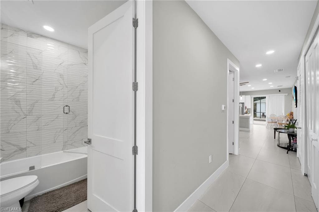 26951 N RIVERSIDE DR-8