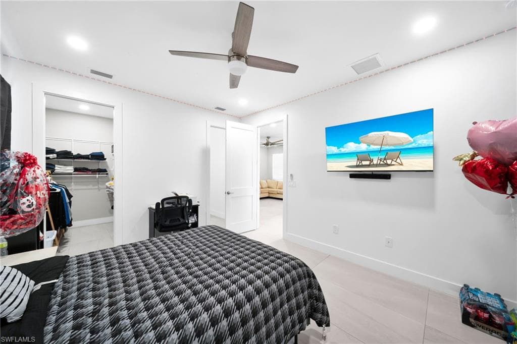 26951 N RIVERSIDE DR-21