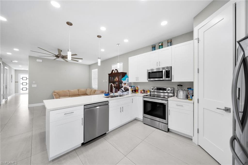 26961 N RIVERSIDE DR-5