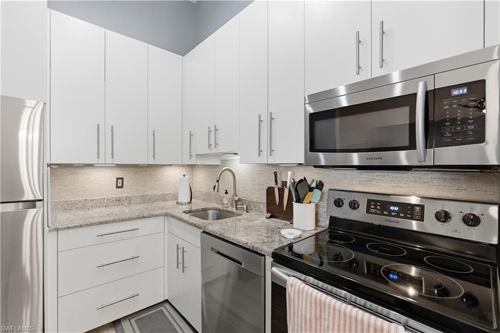 14861 Summerlin Woods DR 6-2