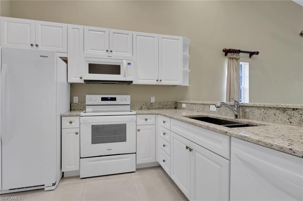 3555 Avion Woods CT 501-16