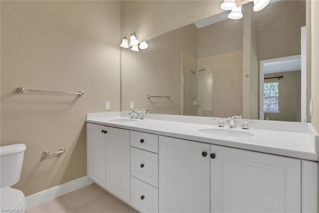 3555 Avion Woods CT 501-20